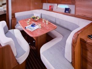 Bavaria 40 charter rent sailboat yachtco (7)