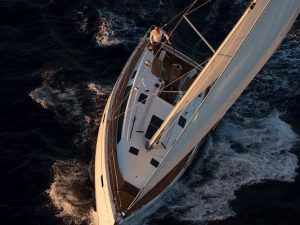Bavaria 41 charter rent sailboat yachtco (4)