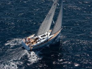 Bavaria 45 charter rent sailboat yachtco (4)
