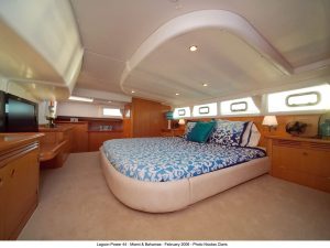Catamaran charter rent yachtco (11)