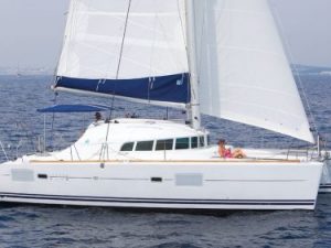 Catamaran charter rent yachtco