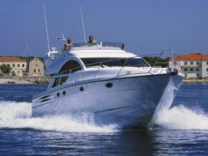 Fairline charter rent motoryacht yachtco