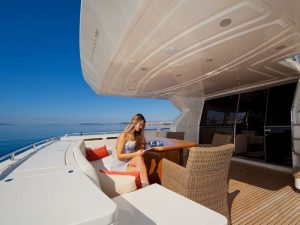 Feretti charter rent motoryacht yachtco (2)