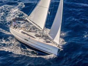 Dufour 360 charter rent sailboat yachtco (2)