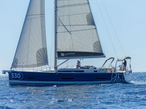 Dufour charter rent sailboat yachtco (22)
