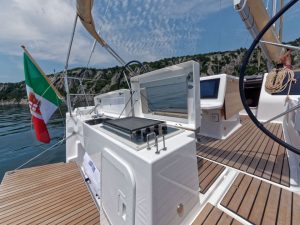 Dufour charter rent sailboat yachtco (5)