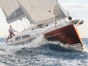 Sailboat charter rent hanse yachtco (18)