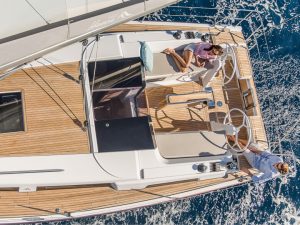 Sailboat charter rent hanse yachtco (44)