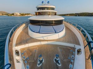 Luxury Yacht charter rent yachtco (10)