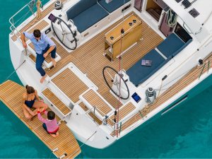 Beneteau sailboat charter rent yachtco (14)