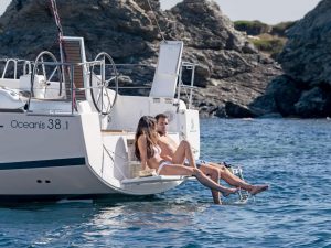 Beneteau sailboat charter rent yachtco (7)