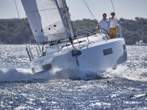 Jeanneau sailboat charter rent yachtco (4)