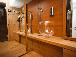Rent Luxury Yachts (43)