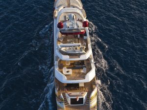 Rent Luxury Yachts (46)