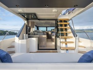Ferretti charter rent motoryacht yachtco (9)