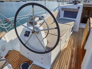 Sailboat charter rent yachtco (16)
