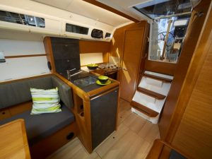Sailboat charter rent yachtco (34)