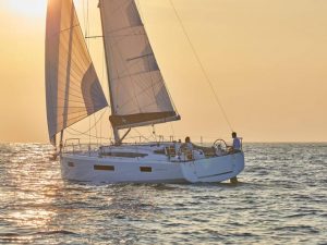 Sailboat charter rent yachtco (37)