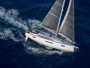 Sailboat charter rent yachtco (40)