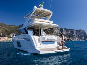 Absolute motor yacht charter rent yachtco (6)