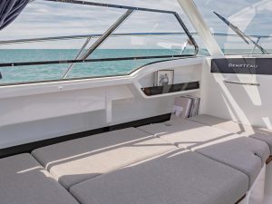 Antares motorboat charter rent yachtco (3)