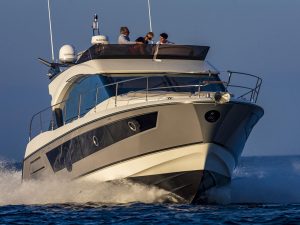Bénéteau motor yacht charter rent yachtco