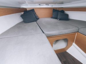 Flyer motorboat charter rent yachtco (7)