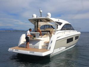 Jeanneau motor yacht charter rent yachtco (22)