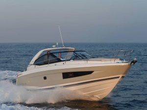 Jeanneau motor yacht charter rent yachtco (5)