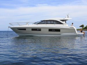 Jeanneau motor yacht charter rent yachtco (7)